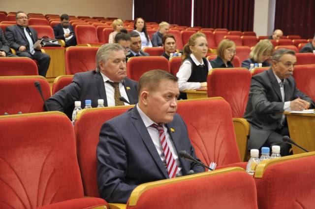 Директор ЧГИГН Петр Краснов принял участие в работе очередной двадцать восьмой сессии Государственного Совета Чувашской Республики