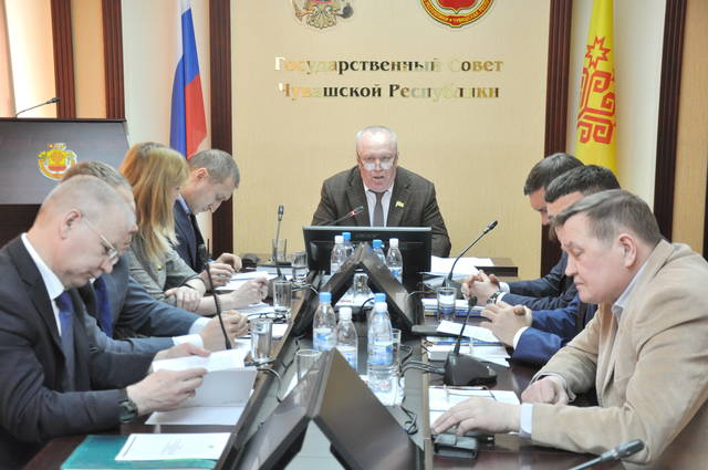 Директор ЧГИГН П. Краснов принял участие в заседании Комитета Госсовета республики по социальной политике и национальным вопросам