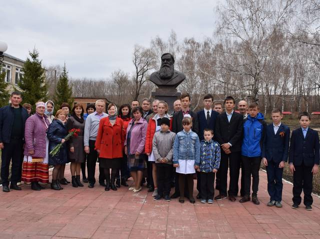 Делегация из Чувашии приняла участие в праздновании 171-ой годовщины со дня рождения чувашского просветителя Ивана Яковлева