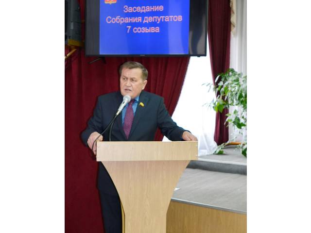 Петр Краснов принял участие в работе очередного заседания Собрания депутатов Яльчикского района седьмого созыва