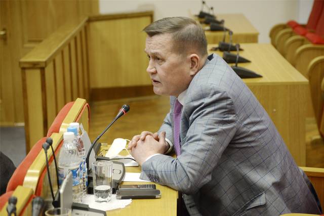 Депутат Петр Краснов предложил оценить перспективы программы по водоснабжению Шемуршинского, Батыревского и Комсомольского районов