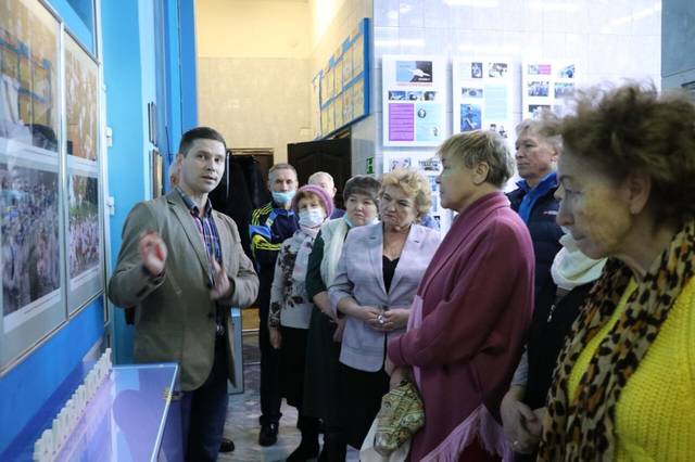 В музее космонавтики открылась выставка «Чувашская вышивка в собраниях Шоршелского музея космонавтики»