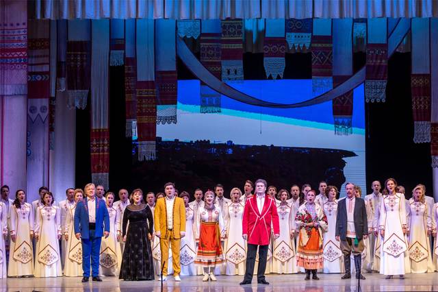 Гала-концерт Фестиваля чувашской музыки прозвучал настоящим гимном родному краю