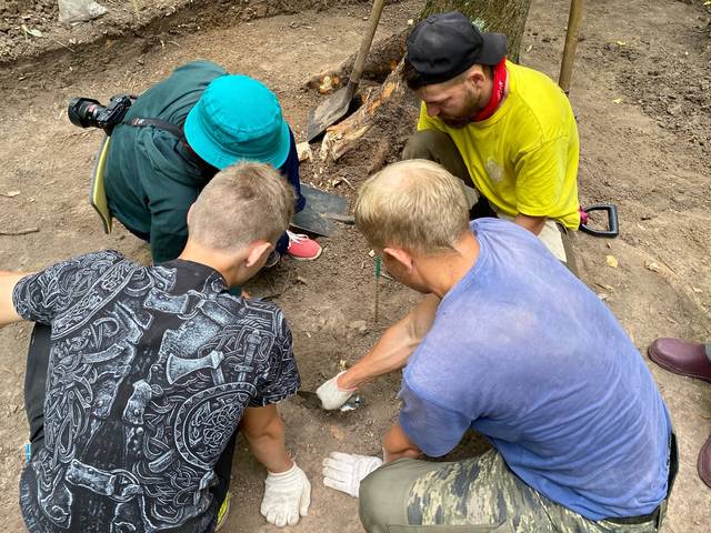 Сотрудники ЧГИГН проводят полевую археологическую школу «Детективы прошлого» в Цивильском округе Чувашии 