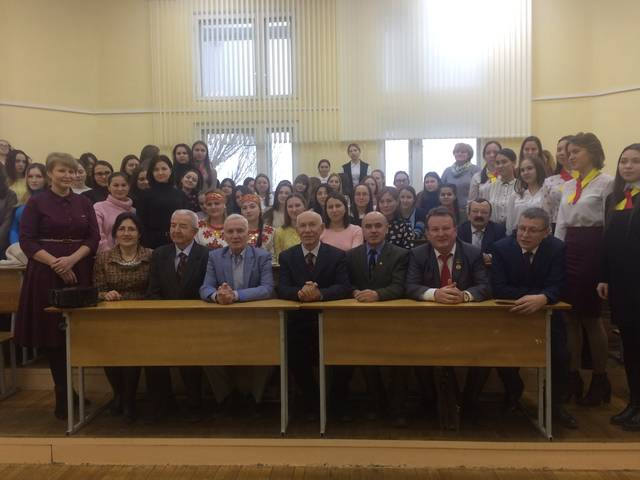Çеçпĕл Мишши çуралнăранпа 120 çул çитнине халалланă «Халăхăмăр мухтавĕ. Вилĕмсĕр йыхравçă» литературăпа музыка каçĕ иртрĕ
