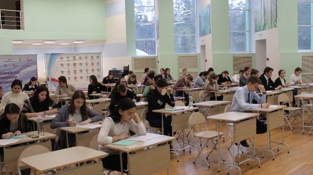 В Казани состоялась олимпиада по родным языкам и литературам