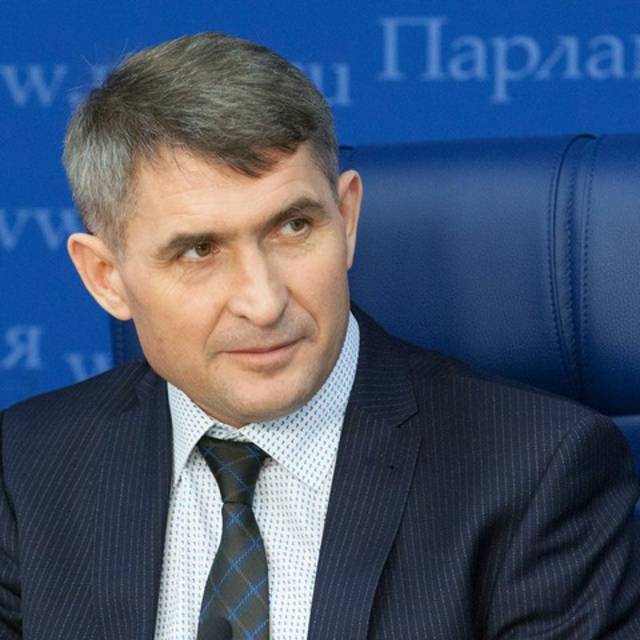Чӑваш Республикин Пуҫлӑхӗн тивӗҫӗсене вӑхӑтлӑха пурнӑҫлакан Олег Николаев Пĕтĕм тĕнчери хĕрарăмсен кунĕ ячӗпе саламлани